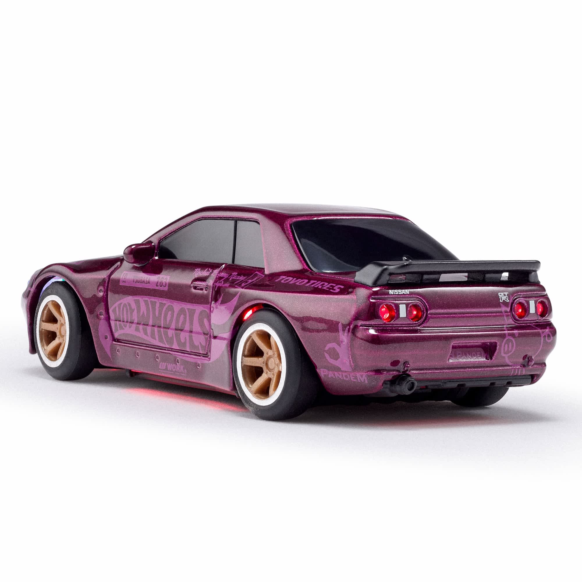 Hot Wheels R/C 1:64 Nissan Skyline GT-R R32 Pandem Remote Control