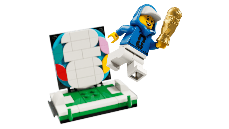 LEGO Editions Football FIFA World Cup Official Trophy 43020